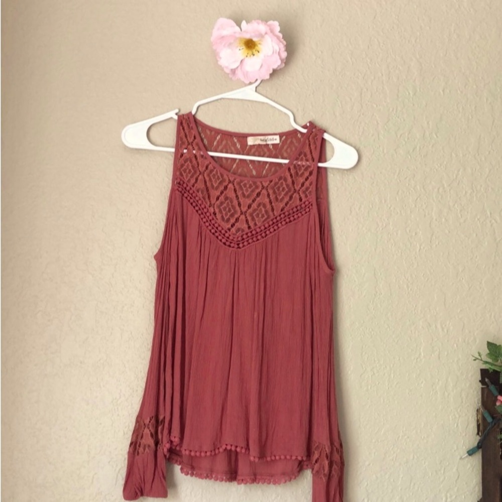 Cold shoulder Top Dusty Pink